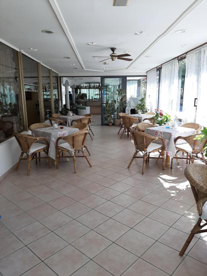 阿尔弗雷多酒店 里米尼 外观 照片